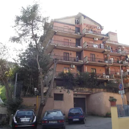 Affittacamere Domus Gratia Russo Roma